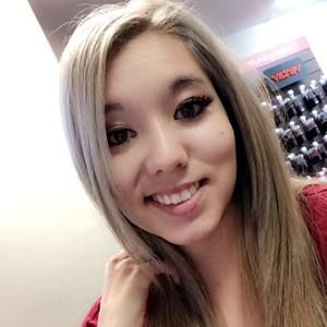 Meet your Posher, Maya